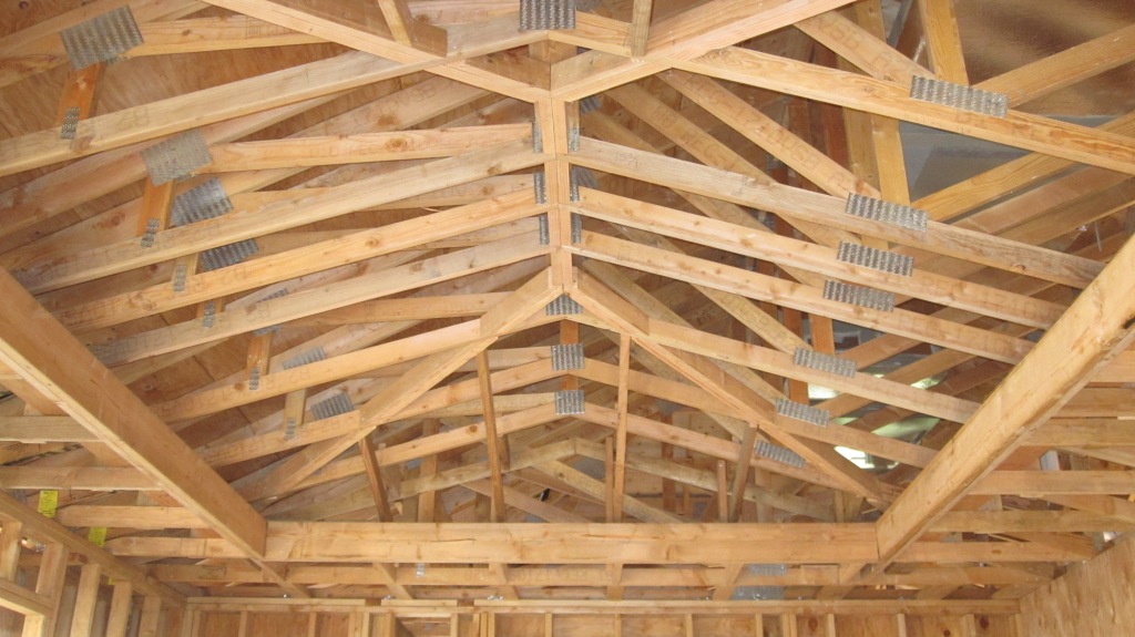 Vaulted Ceiling Opening Up Your Home For A Bigger Feel Armchair vaulted-ceiling-opening-up-your-home-for-a-bigger-feel-armchair
