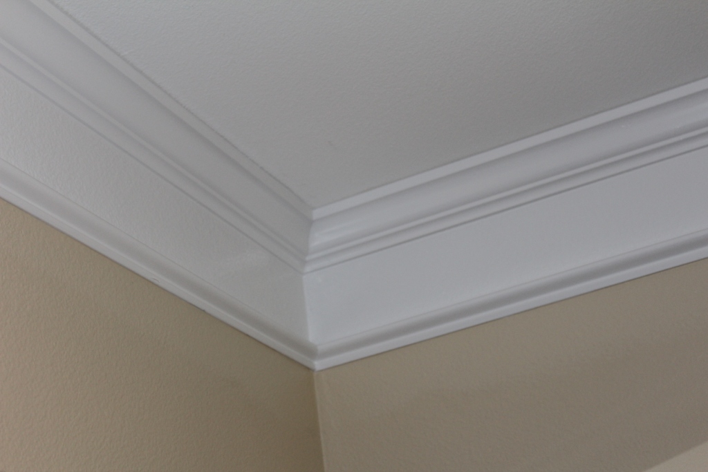 Crown Molding Detail: A Low Cost Alternative - Armchair Builder :: Blog